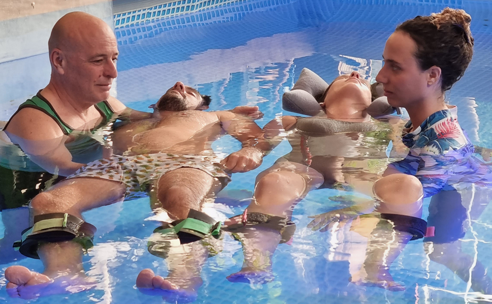 הציתו מחדש את הרומנטיקה: טיפול זוגי בוואטסו לימי נישואין בלתי נשכחים